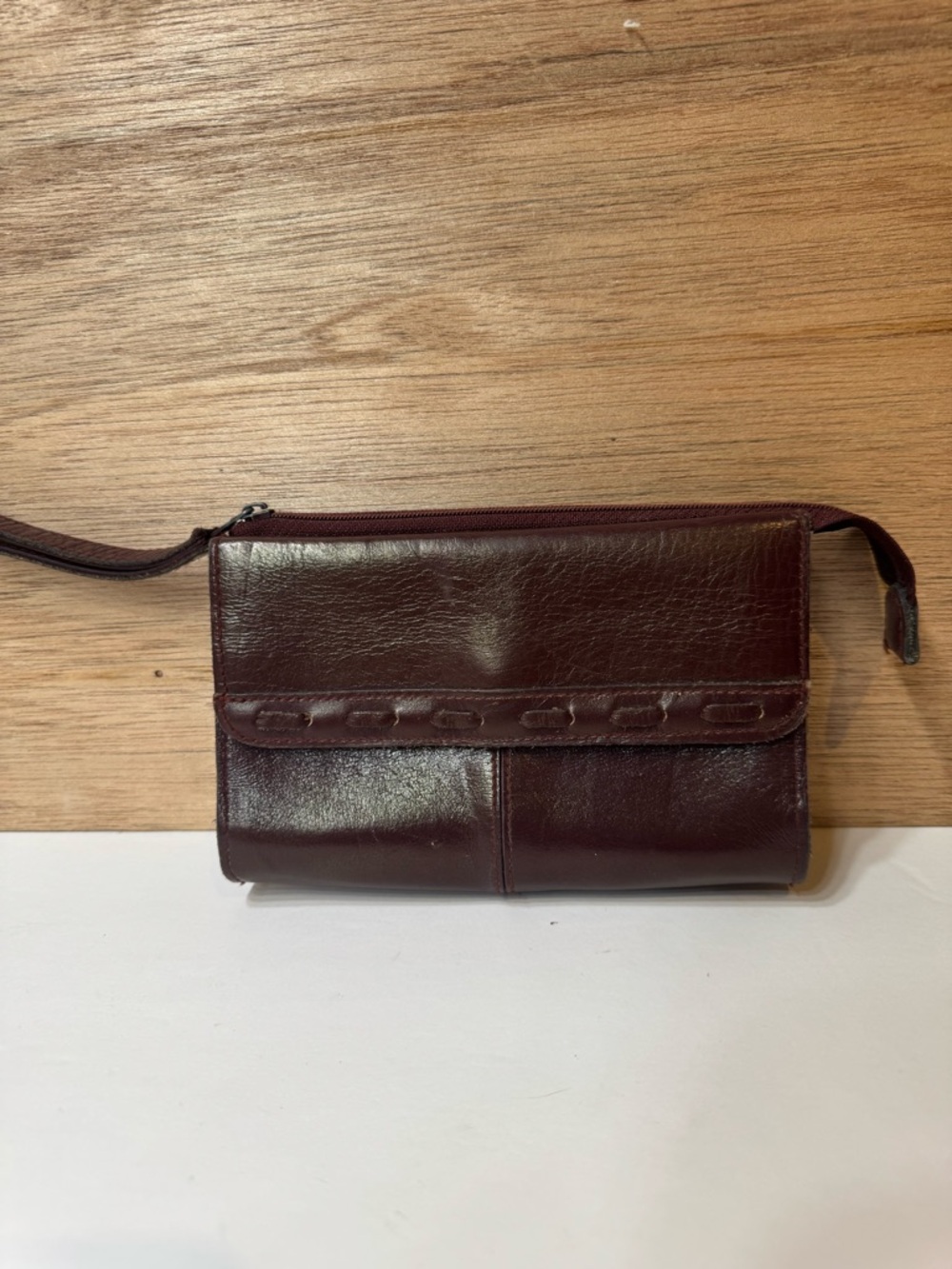 Vintage genuine Leather Wristlet Wallet